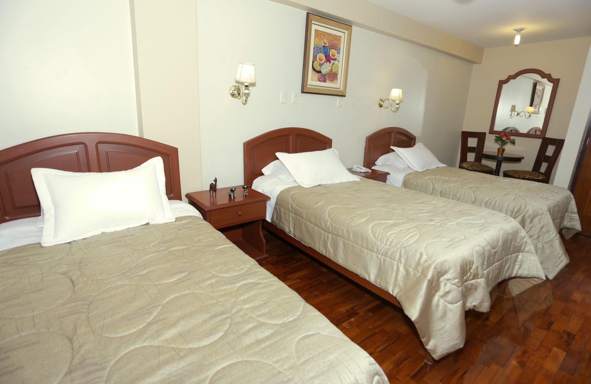 Hotel Manhattan Inn Airport Лима Екстериор снимка