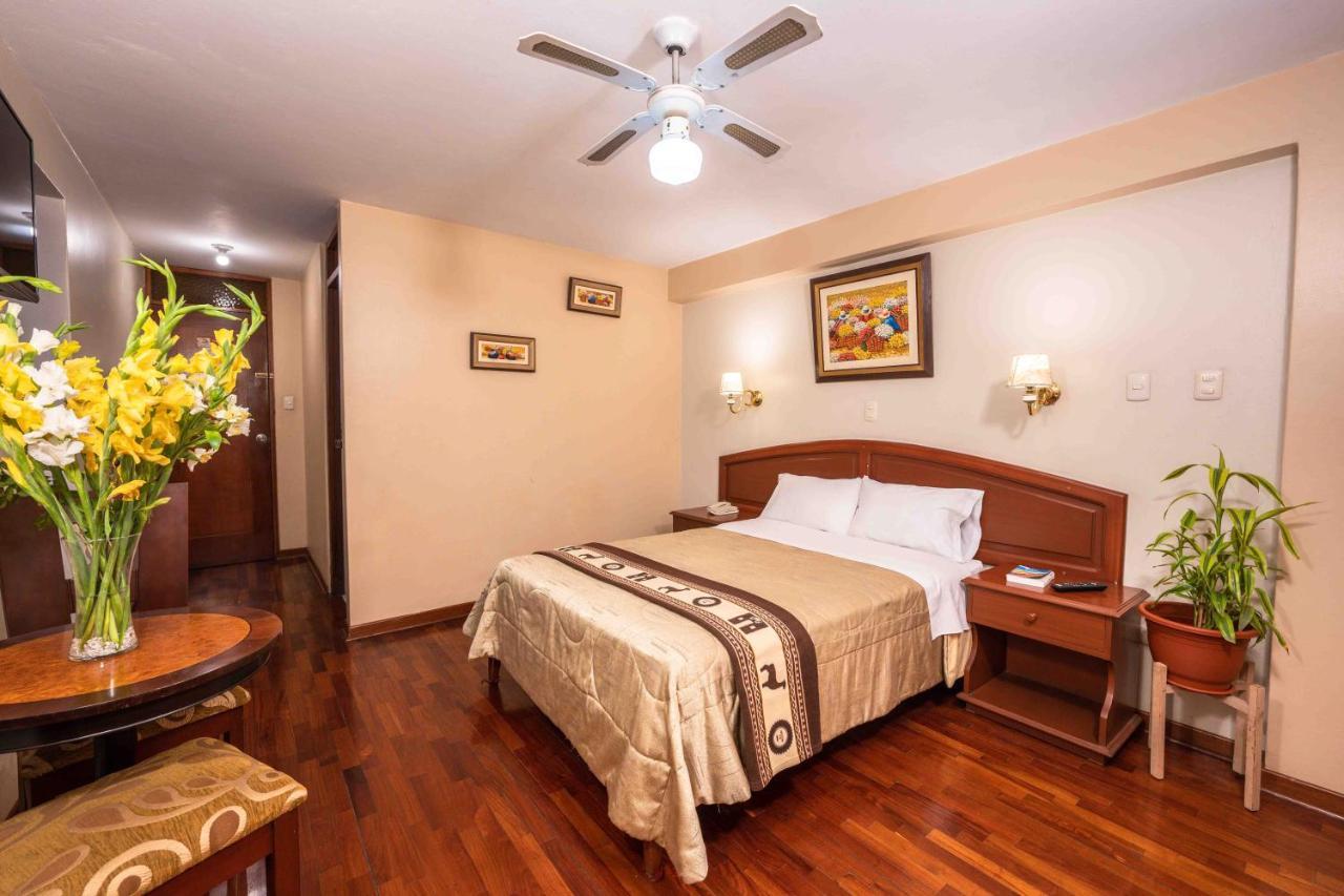 Hotel Manhattan Inn Airport Лима Екстериор снимка