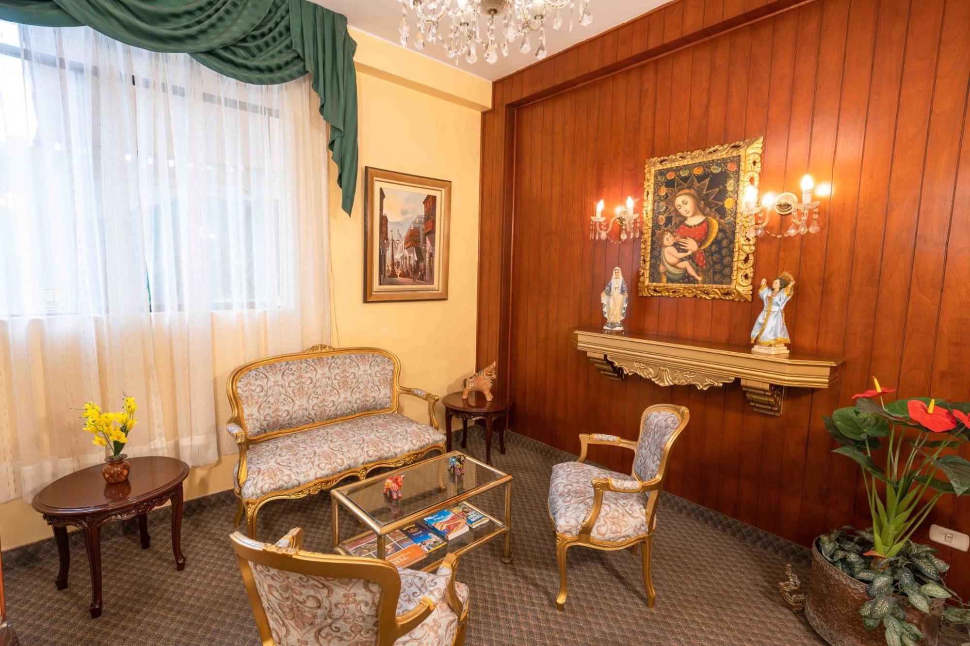 Hotel Manhattan Inn Airport Лима Екстериор снимка